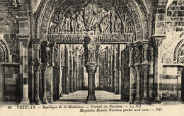 France > [89] Yonne > Vezelay - Basilique De La Madeleine - Portail De Narthex - La Nef - 7565 - Vezelay