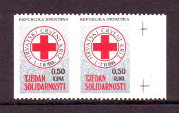 Croatia 1994 Charity Stamp Mi.No.38 RED CROSS Solidarity A Pair Without Vertical Serrations  MNH - Croatia