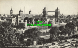 R608786 The Tower Of London And Tower Bridge. A. V. Fry - Otros & Sin Clasificación