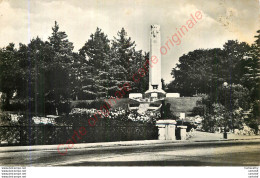 73.  CHAMBERY .  Clos Savoiroux . Monument Aux Morts De La Savoie Et Chambéry . - Chambery