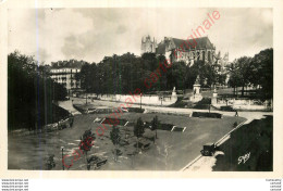 44.  NANTES .  Place De La Duchesse Anne . Cathédrale Et Cours St-Pierre . - Nantes