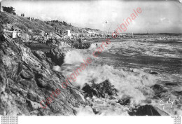 44.  SAINT BREVIN L'OCEAN .  Effet De Vague . - Saint-Brevin-l'Océan