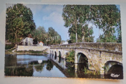 Carte Postale LA TRIMOUILLE : Pont Sur La Bena - La Trimouille