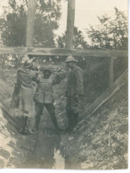 Photo Militaires En 1916 Légende Au Dos Format 8/10 - Krieg, Militär