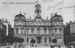 LYON - Façade De L'Hôtel De Ville - Autres & Non Classés