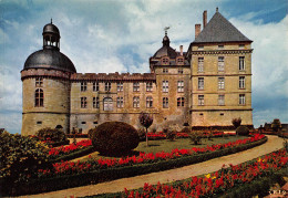 HAUTEFORT Le Chateau Chapelle Et Facade Est Et Parterres De Fleurs 15  (scan Recto Verso)MG2812 - Périgueux