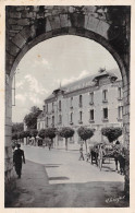 86  LA ROCHE POSAY LES BAINS établissement Saint Rochet Porte De La Ville   36 (scan Recto Verso)MG2828UND - La Roche Posay