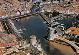 LA ROCHELLE La Tour Saint Nicolas Et La Tour De La Chaine Le Port Et Le Bassin Des Yatchts  3  (scan Recto Verso)MG2836 - La Rochelle