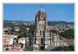 SAINTES Vue Générale Avec La Cathédrale Saint-Pierre      24 (scan Recto Verso)MG2848 - Saintes