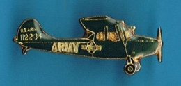 1 PIN'S //   ** AVION / CESSNA L-19 BIRD DOG // U.S. AIR FORCE ** - Army