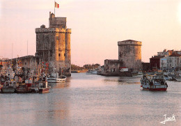 LA ROCHELLE Le Vieux Port   11 (scan Recto Verso)MG2856 - La Rochelle