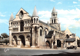 POITIERS  Eglise Notre Dame De La Grande  éd Gaby  28   (scan Recto Verso)MG2857 - Poitiers