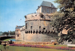 NANTES  Le Château Du XVe Siècle   10  (scan Recto Verso)MG2866 - Nantes