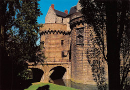 NANTES   L'entrée Du Château Entre Les Tours Du Pied De Biche Et De La Boulangerie   21 (scan Recto Verso)MG2866 - Nantes