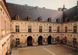ANCY LE FRANC  La Cour Intérieure Du Château    5 (scan Recto Verso)MG2869 - Ancy Le Franc