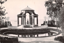 EVIAN-LES-BAINS  Le Monument De La Comtesse De Noailles  27  (scan Recto Verso)MG2878TER - Evian-les-Bains