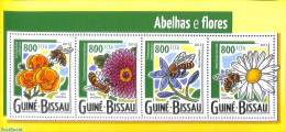 Guinea Bissau 2015 Bees And Flowers 4v M/s, Mint NH, Nature - Bees - Flowers & Plants - Insects - Guinea-Bissau