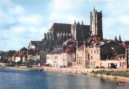 AUXERRE  L'Abside De La Cathédrale Et Les Bords De L'Yonne    4 (scan Recto Verso)MG2890 - Auxerre