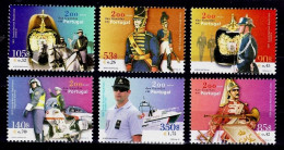 2001 Portugal 2549-2554 200 Years Of Gendarmerie. 9,00 € - Militares