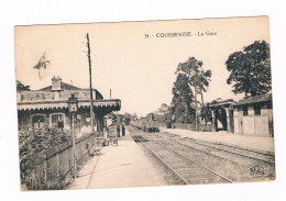 D  92 - Cpa -  COURBEVOIE  - LA GARE - Courbevoie