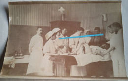 1915 Salle D'opération Grand Blessés Médecins Infirmières Chirurgien Service Santé Tranchées Ww1 Poilu 14 18 Photo - Krieg, Militär