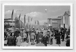 39101407 - Hannover. Messegelaende Mit Ballon Gelaufen. Gute Erhaltung. - Hannover