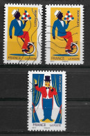 France 2017 Oblitéré Autoadhésif  N° 1482  ( 2 Exemplaires  Avec  Décalages )  &  N° 1488 ( 1 Ex )   "  Le  Cirque   " - Used Stamps