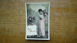 Ancienne Carte Assez Rare , Silhouette Ou Portrait D'une Jeune Fille "" Beau Timbre Taxe Et Cachet T "" - Silhouetkaarten