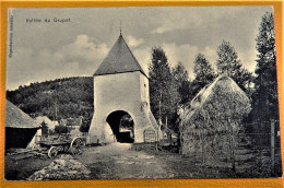 CRUPET  - Entrée Du Château  -  Vallée Du Crupet - Assesse