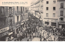 La Première Braderie à NANTES - 6 Juin 1932 - La Foule Place Du Pilori Et Rue De Verdun - Très Bon état - Nantes