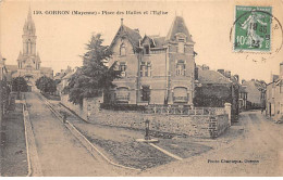 GORRON - Place Des Halles Et L'Eglise - Très Bon état - Gorron