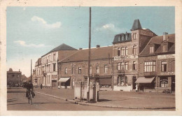 AULNOYE - Place De La Gare - Très Bon état - Aulnoye