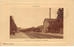 SARCELLES - La Gare - L'Arrivée Du Train - Très Bon état - Sarcelles