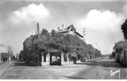 YERRES - Les Camaldules - Très Bon état - Yerres