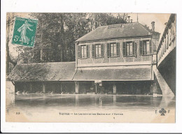 YERRES : Le Lavoir Et Les Bains Sur L'yerres - Très Bon état - Yerres