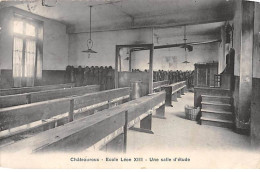 CHATEAUROUX - Ecole Léon XIII - Une Salle D'Etude - état - Chateauroux