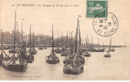 LE TREPORT - Les Barques De Pêche Dans Le Port - Très Bon état - Le Treport