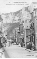 LE TREPORT - Rue Brasseur Et Rochers De La Falaise - Très Bon état - Le Treport