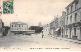 BRIIS SOUS FORGES - Place De La Mairie - Place Godin  - Très Bon état - Briis-sous-Forges