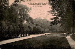 JUVISY-sur-ORGE: Les Pelouses Et Le Bassin Sur La Terrasse - Très Bon état - Juvisy-sur-Orge