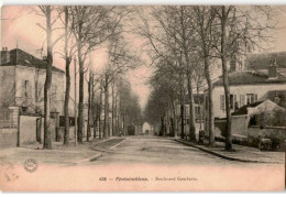 FONTAINEBLEAU: Boulevard Gambetta - état - Fontainebleau