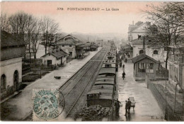 FONTAINEBLEAU: La Gare - Très Bon état - Fontainebleau