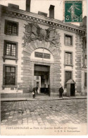 FONTAINEBLEAU: Porte Du Quartier Boufflers 7e Dragons - Très Bon état - Fontainebleau