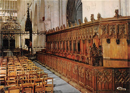 VENDOME   Intérieur De Notre Dame De La Trinité, Les Stalles  32 (scan Recto Verso)MG2891 - Vendome