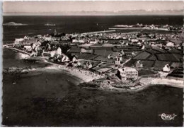 ROSCOFF  -  Vue Aérienne : Les Plages.  -  Non Circulée. -   . .Photo Véritable - Roscoff