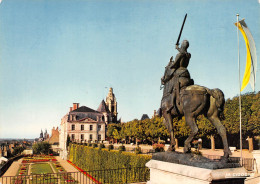 BLOIS  Les Jardins Du Château. La Statue équestre De Louis XII    35 (scan Recto Verso)MH2900 - Blois