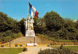 CHATEAUBRIANT  LA SABLIERE   Monument à La Gloire Des Héros De Chateaubriand   26 (scan Recto Verso)MH2929 - Châteaubriant