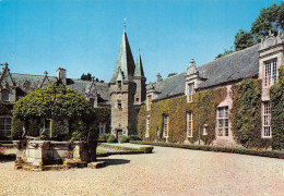 ROCHEFORT EN TERRE   Le Château - Cour D'honneur     20  (scan Recto Verso)MH2937 - Rochefort En Terre