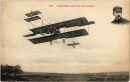 PC AVIATION PILOT AVIATOR CURTISS SUR BIPLAN (a54797) - Piloten