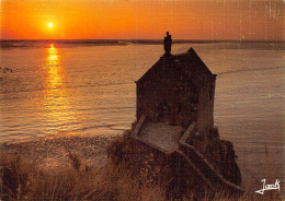 LE MONT SAINT MICHEL  La Chapelle Saint-Aubert  Le Soir  36 (scan Recto Verso)MH2968 - Le Mont Saint Michel